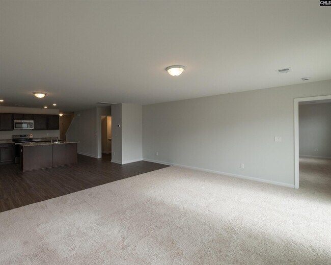 Building Photo - 3025 Hallsdale Dr