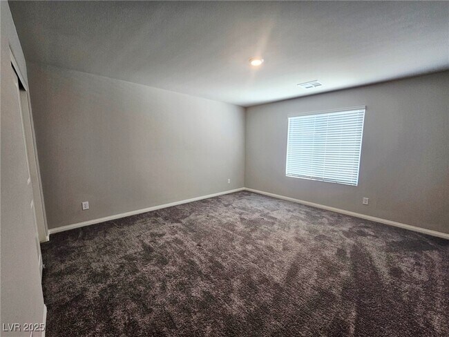 Building Photo - 7497 Blue Lotus Ave