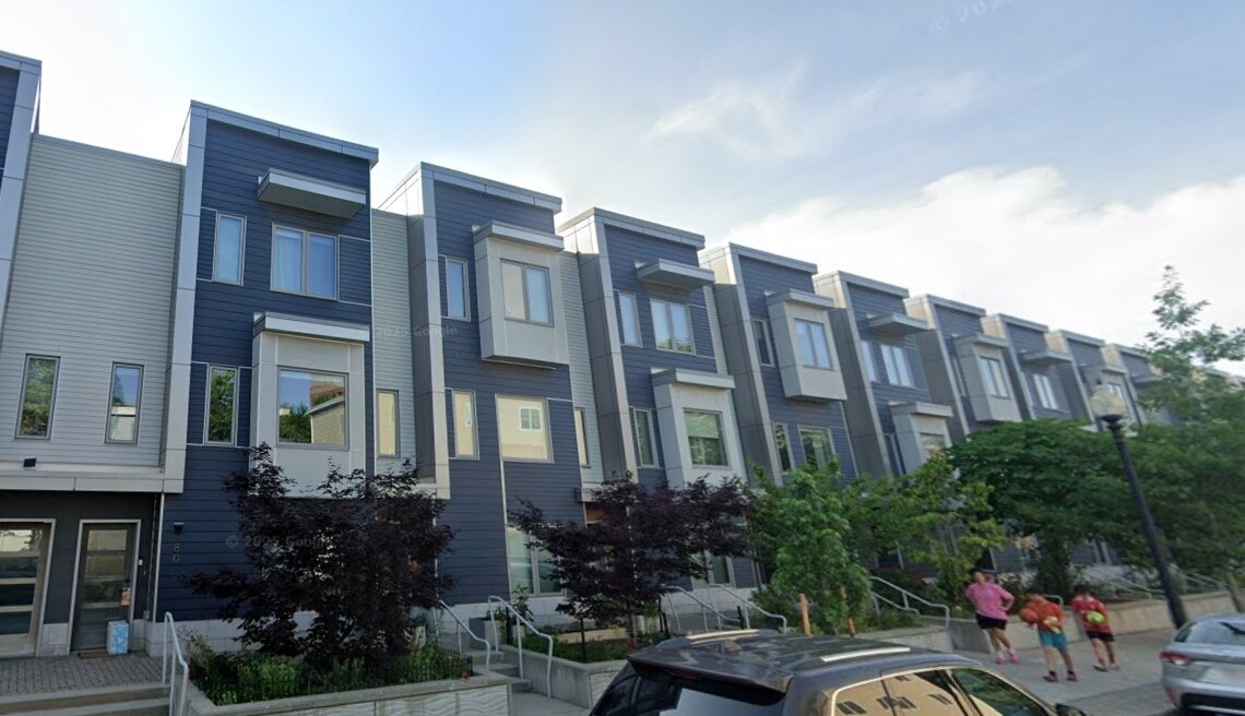 Building Photo - 106 Liverpool St