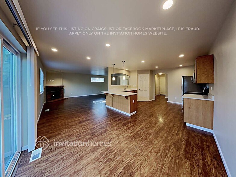 Building Photo - 5702 208th St Ct E