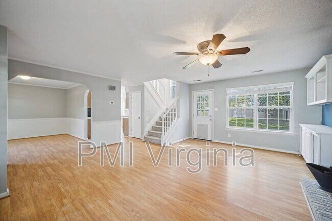 Building Photo - 1213 Ruxton Ct
