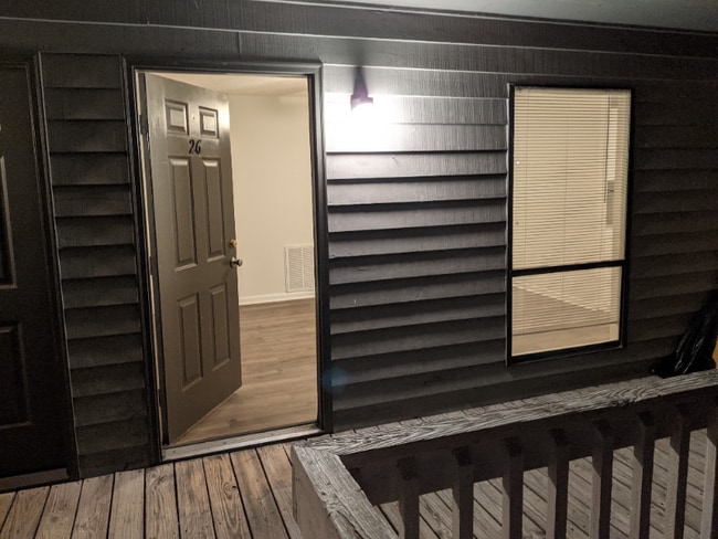 Building Photo - 3309 Bridges St