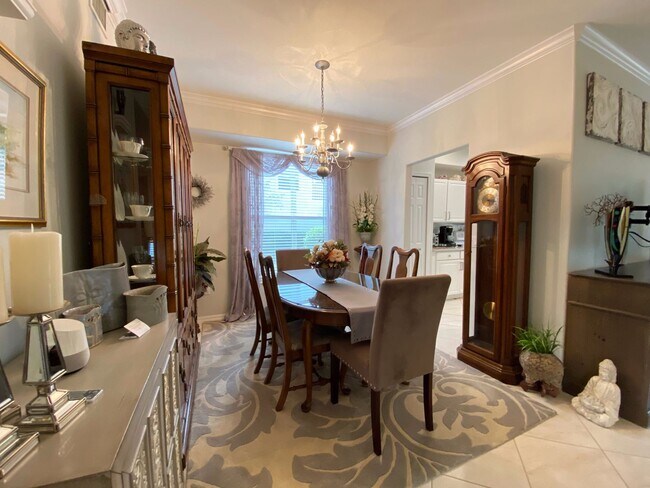 Building Photo - 1455 Tiffany Ln