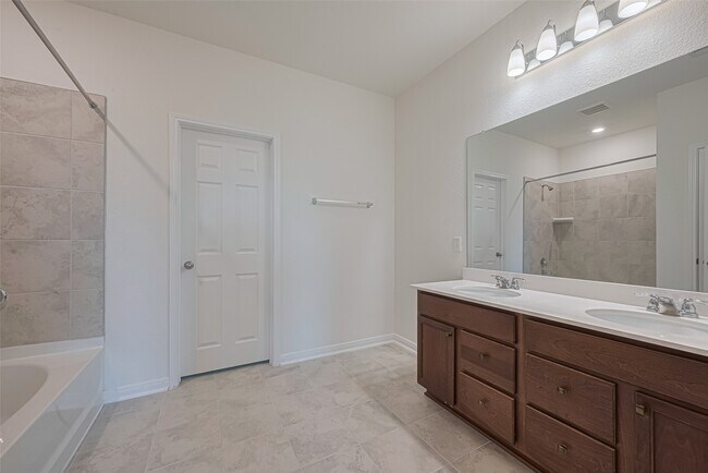 Building Photo - 5727 Texas Sage Dr