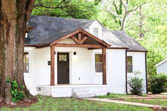 Building Photo - 2721 Mayflower Rd