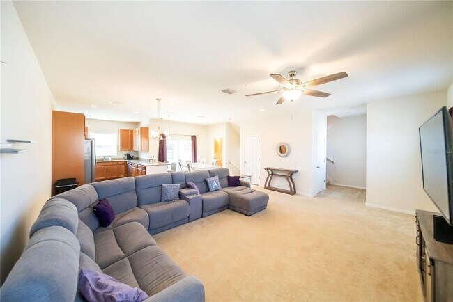 Building Photo - 980 Lakefront Village Dr