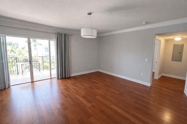 Building Photo - 101 Sidonia Ave