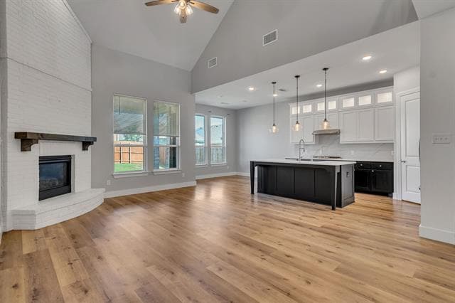 Building Photo - 14924 Nightmist Rd