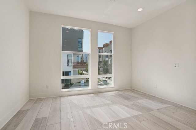 Building Photo - 683 W 17th St