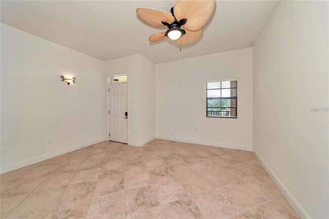 Building Photo - 7702 Lake Vista Ct