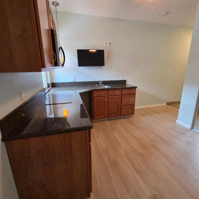 Building Photo - Ke Ali'i Ka  3/3 Bedrooms