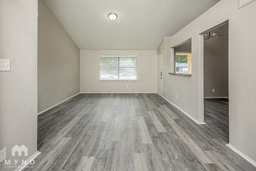 Building Photo - 4220 Caldwell Ave