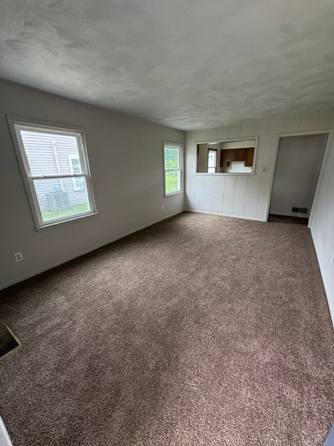 Building Photo - 4412 Werling Dr