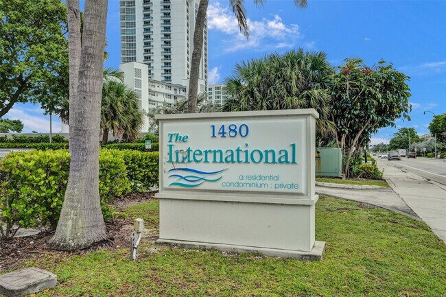 Building Photo - 1480 S Ocean Blvd