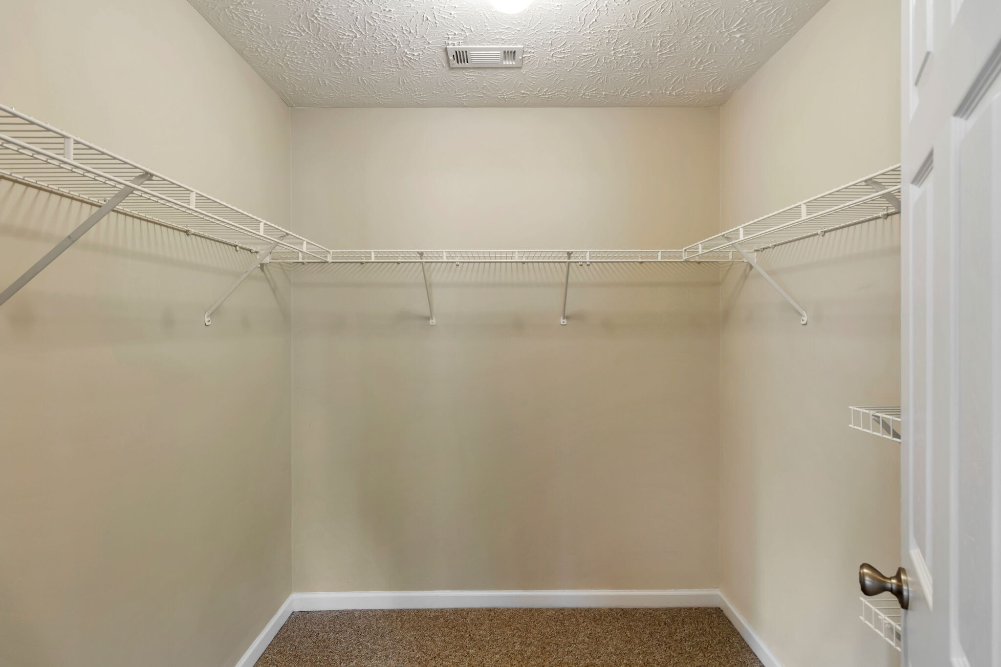 Building Photo - 1461 Beckley Pointe