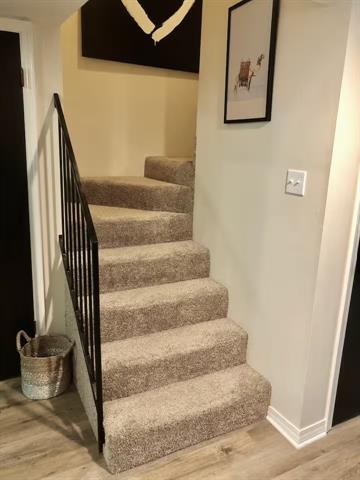 Building Photo - 253 E Stephenson St