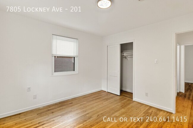 Building Photo - 7805 Lockney Ave