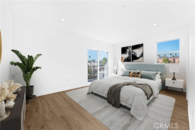 Building Photo - 1342 N Kingsley Dr