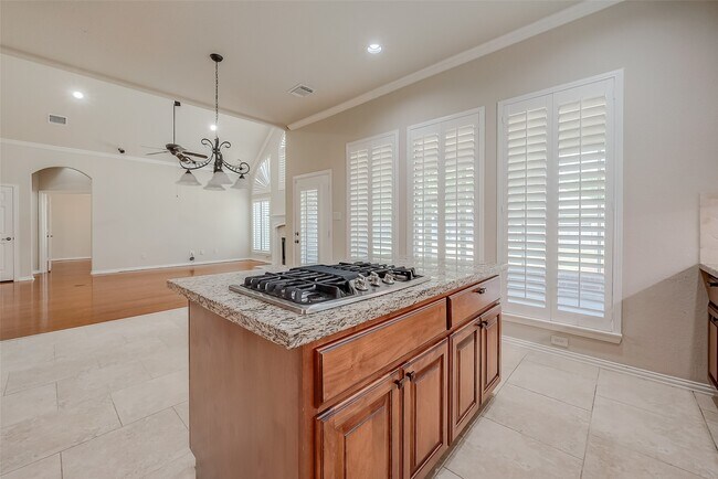 Building Photo - 7206 Spring Meadow Ln