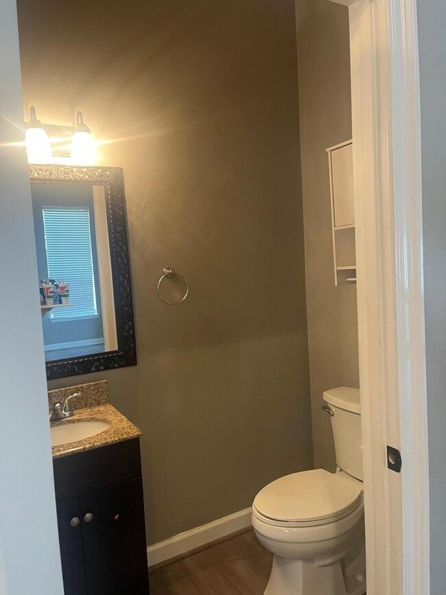 Building Photo - 9665 Leeward Way