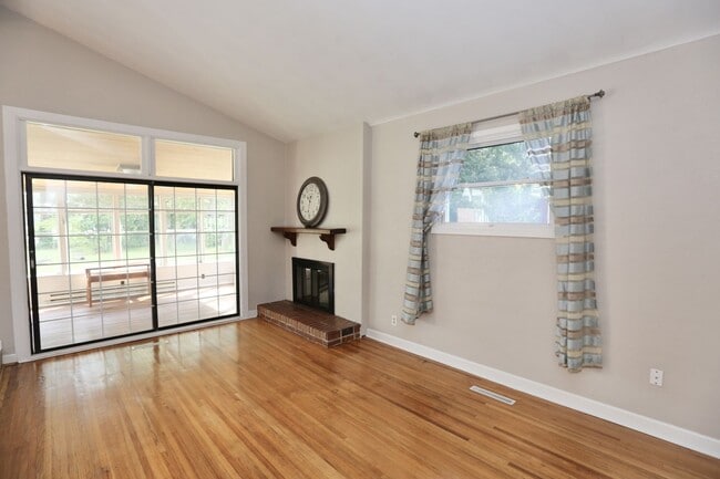 Building Photo - Available 06-22-26! Updated Waterfront Home! Extras Like Workshop & Sunroom, Pet Friendly, Hardwo...