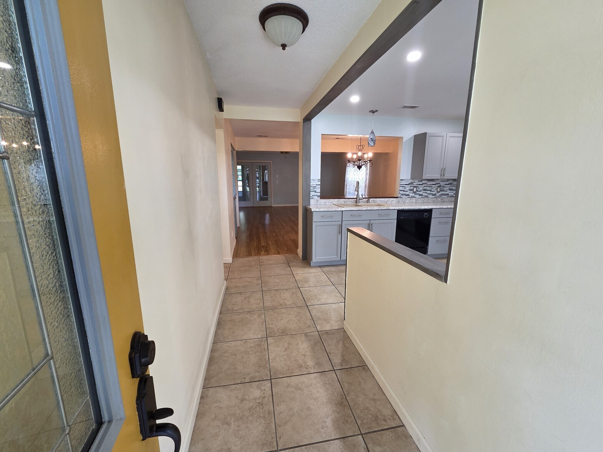 Welcome home! - 35120 Whispering Oaks Blvd