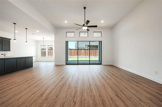 Building Photo - 4304 Glen Rose St