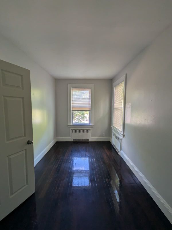 Building Photo - 196 Goffe Terrace