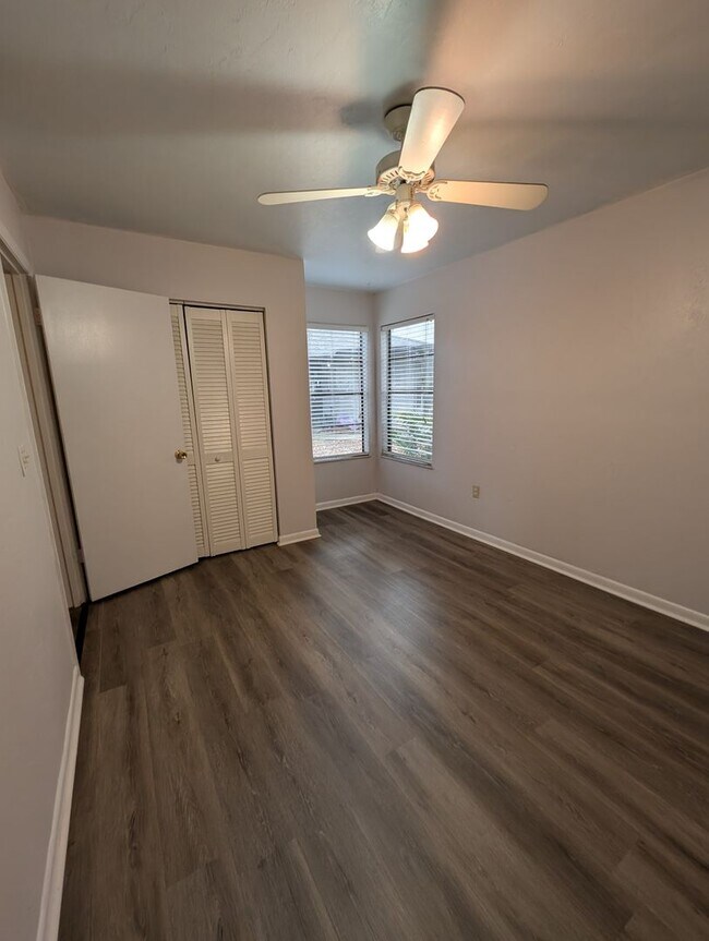 Building Photo - 4342 SW 20th Ln