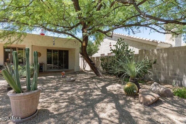 Building Photo - 7338 E Wingspan Way