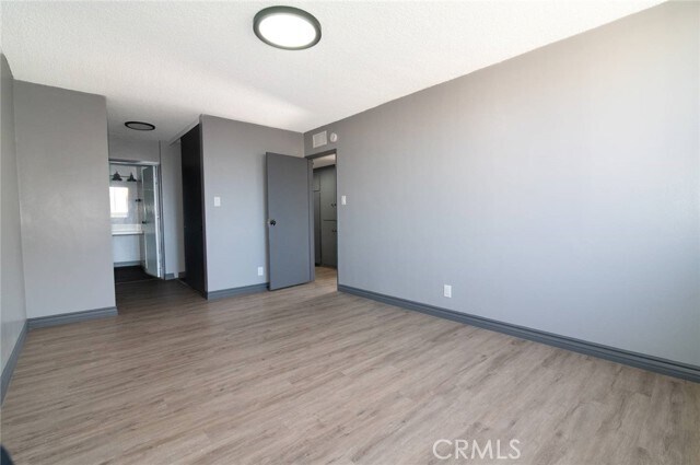 Building Photo - 6979 Palm Ct