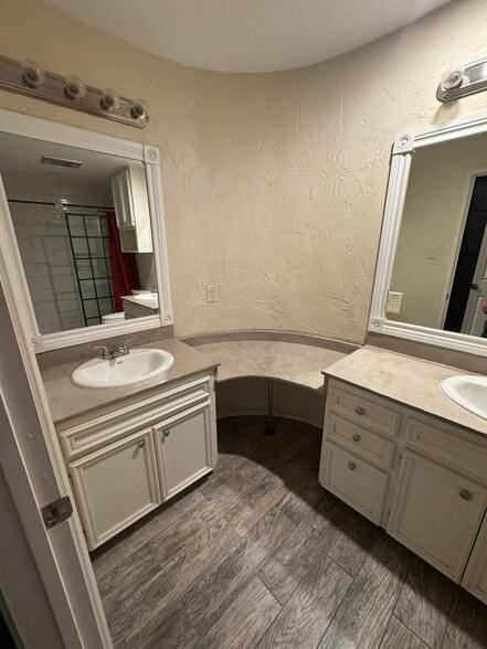 Building Photo - 3610 Soft Wind Ct