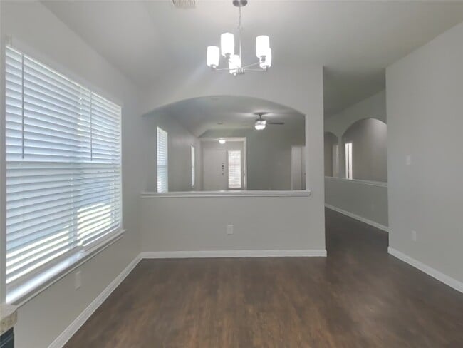 Building Photo - 2331 Gianna Way