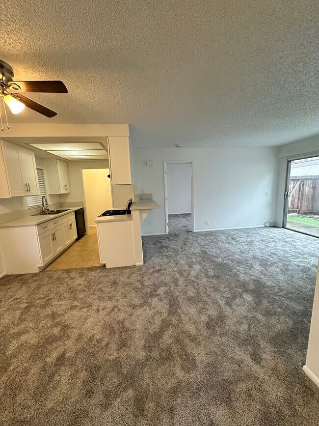 Building Photo - # B - BUILDING ON NORTH CANAL STREET