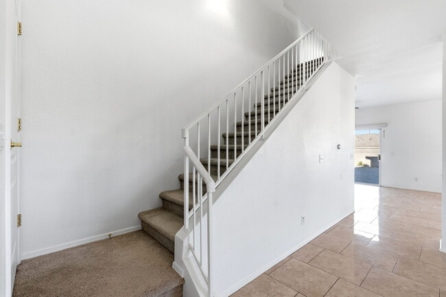 Building Photo - 4821 E Twinflower Pl