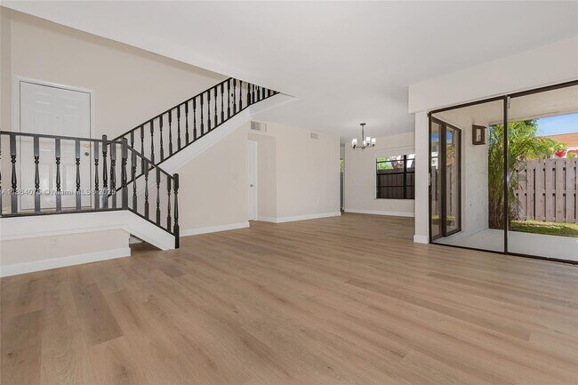 Primary Photo - 11125 SW 132nd Ct