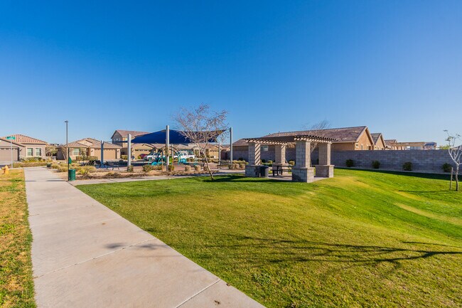 Building Photo - 9616 E Tango Ave