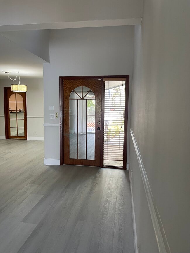 Building Photo - 5276 Buckhead Cir