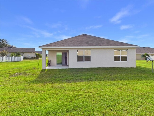 Building Photo - 4942 SW 97th Ln