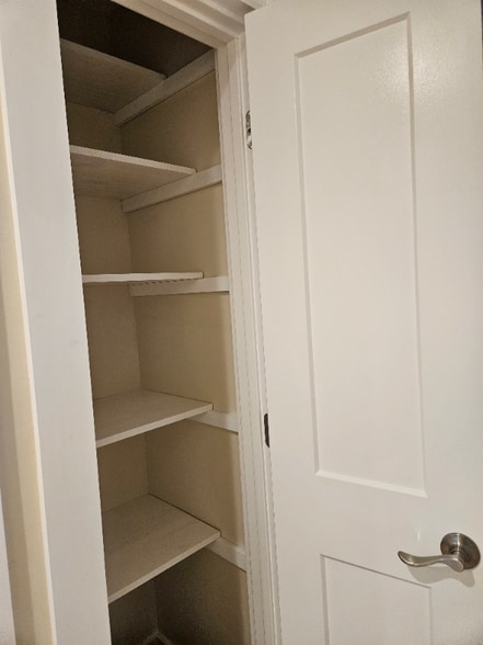 Building Photo - 21628 Marlin Ave