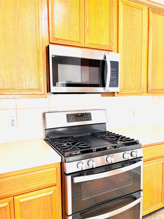 Building Photo - 18807 Forest Deer Rd