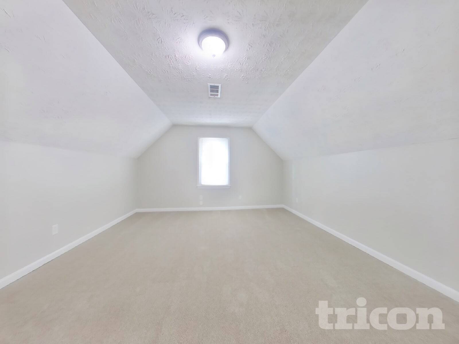 Building Photo - 55 6th Ave