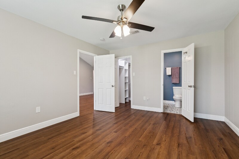 Building Photo - 30 Azalea Ct