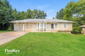 Building Photo - 8304 Hunter