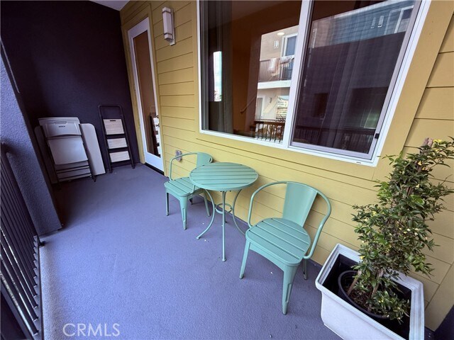 Building Photo - 243 S Sand Palm Dr