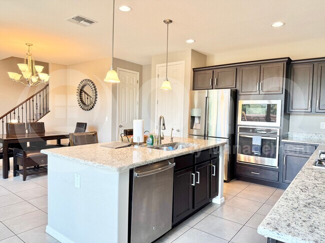 Building Photo - 3959 E Perkinsville St