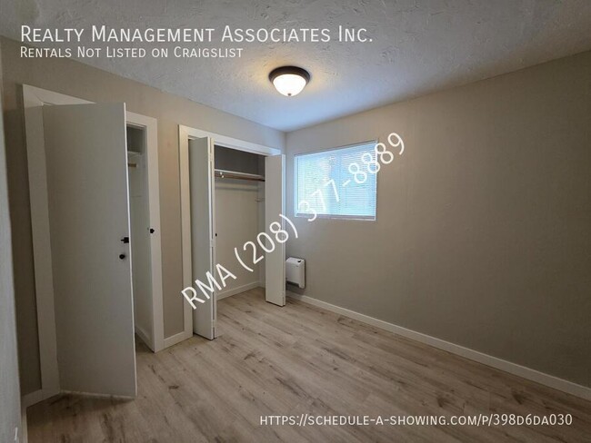 Building Photo - 3033 W Malad St
