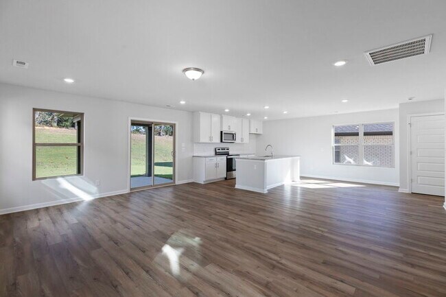 Building Photo - 14616 Ravenel Dr