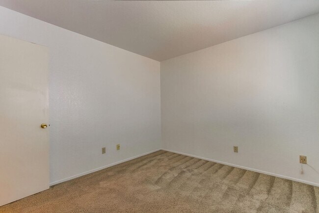 Building Photo - Charming Carmel Valley House in great loca...