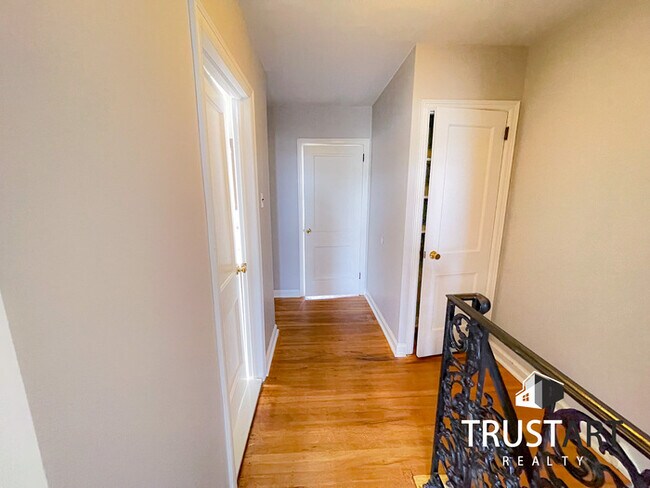 Building Photo - 3 bedroom house in Tacony